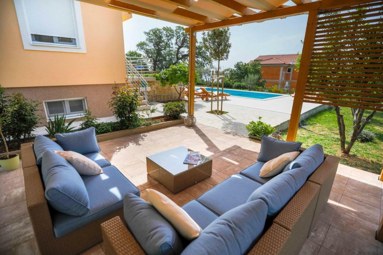 Luxury Villa Castrum Kaštela Buitenkant foto