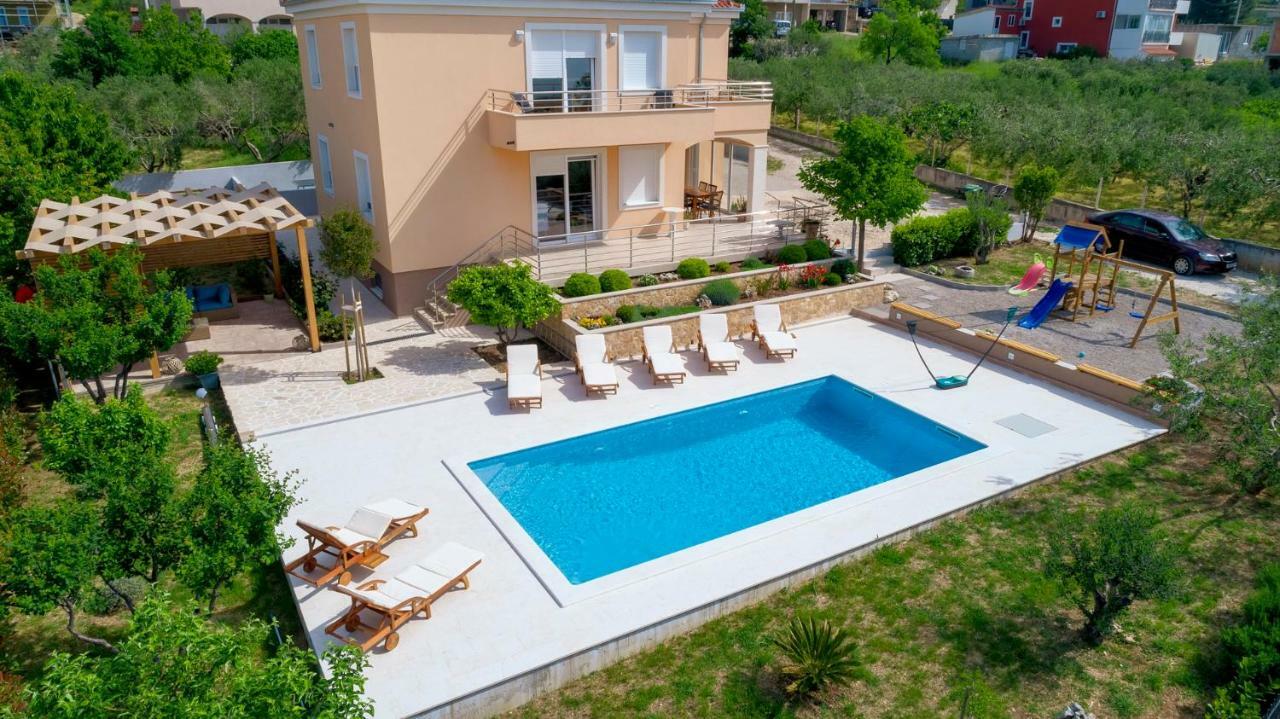 Luxury Villa Castrum Kaštela Buitenkant foto