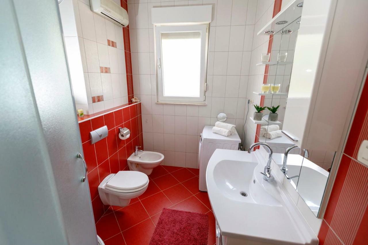 Luxury Villa Castrum Kaštela Buitenkant foto